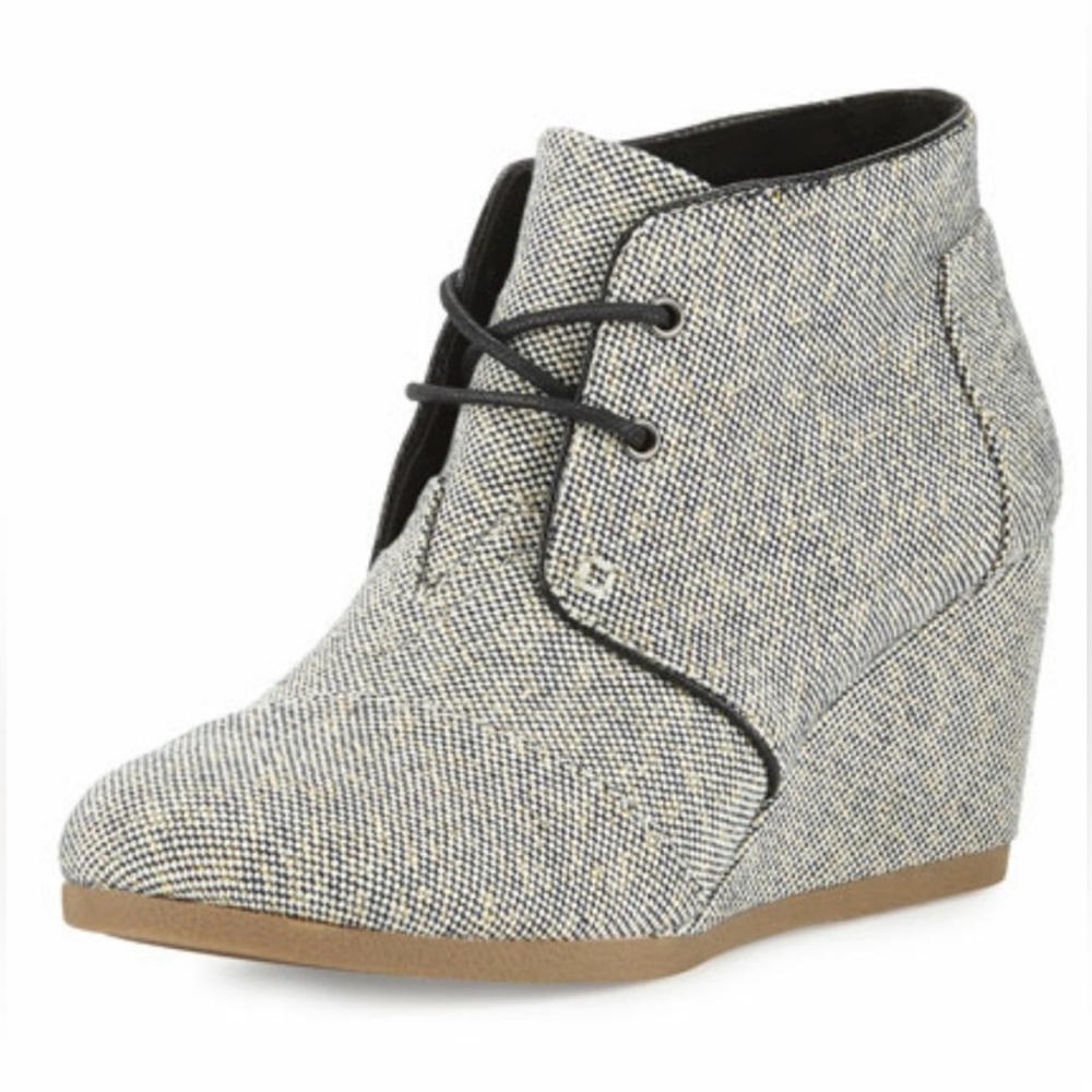 TOMS‎ Desert Wedge Metallic Booties Black And Gold Size Women’s 8.5